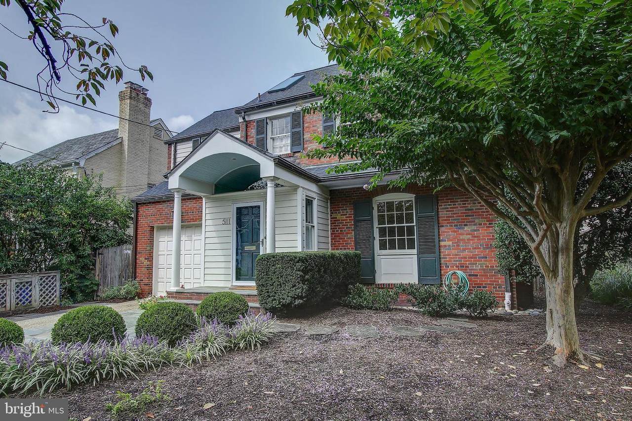 5111 Fairglen Lane - Photo 1