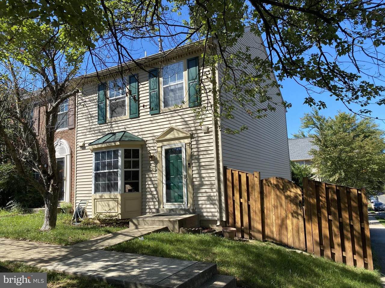 7322 Charlesborough Court - Photo 1