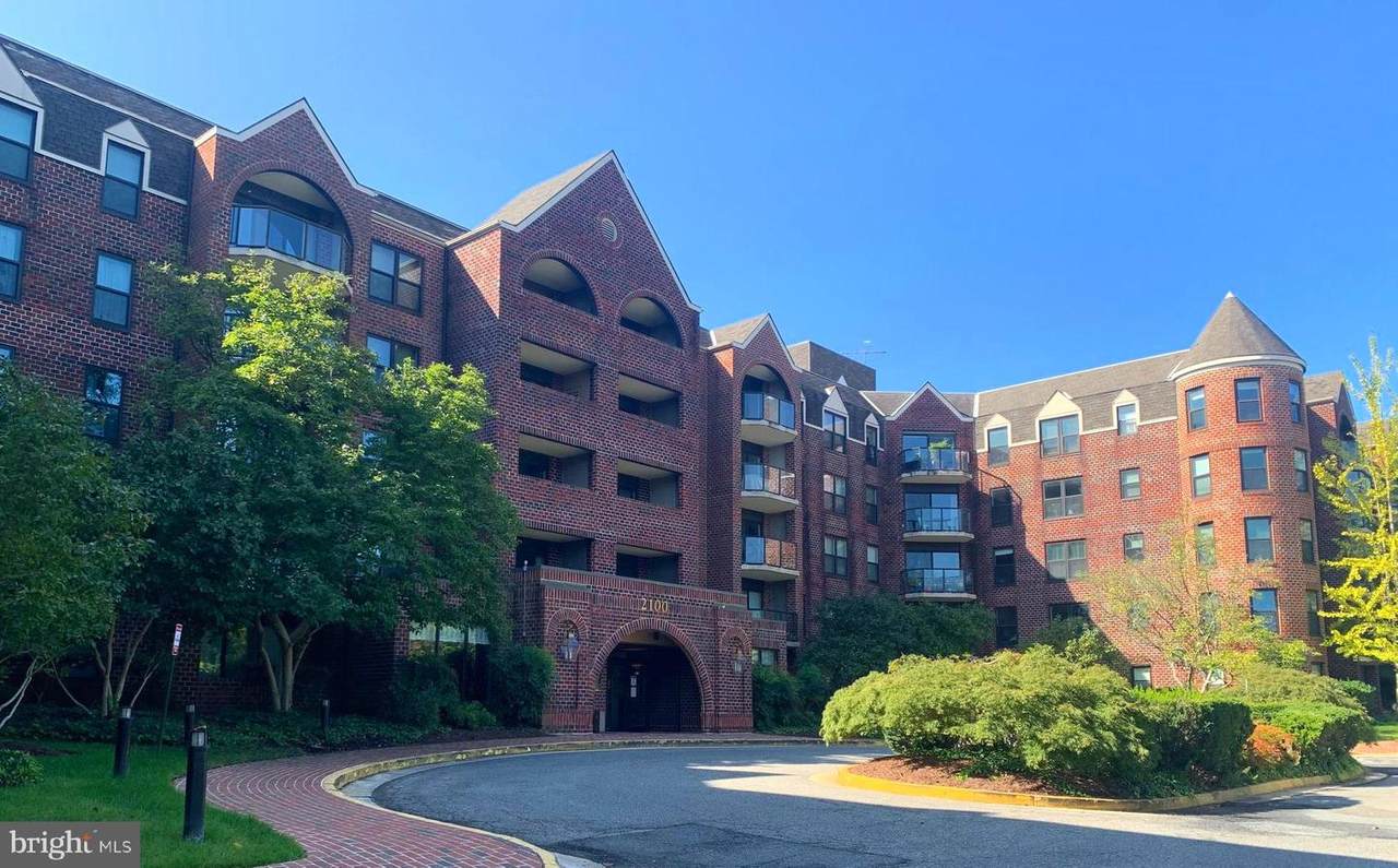 2100 Lee Highway - Photo 1