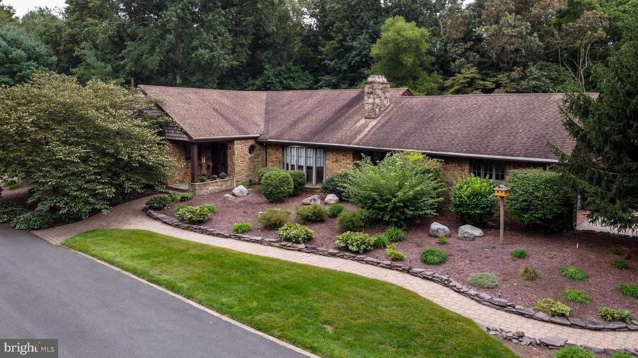 2741 Landis Avenue - Photo 1