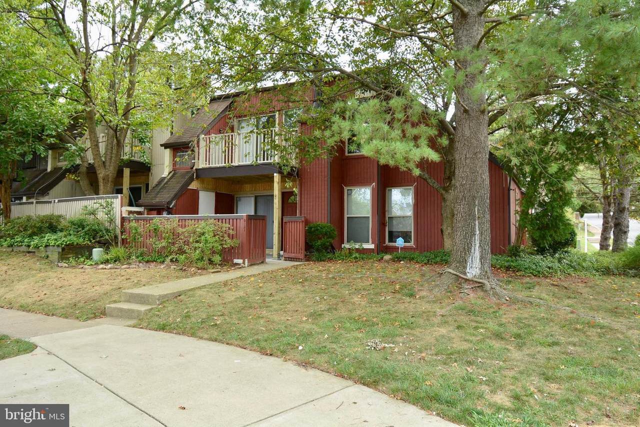 3917 Woodhue Place - Photo 1
