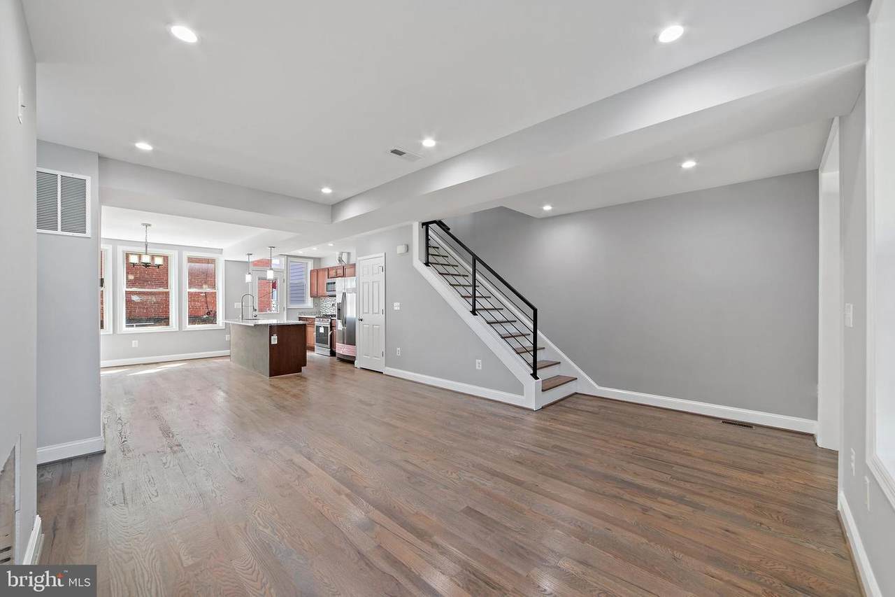 203 V Street - Photo 1