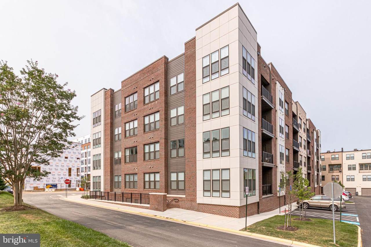 11200 Reston Station Boulevard - Photo 1