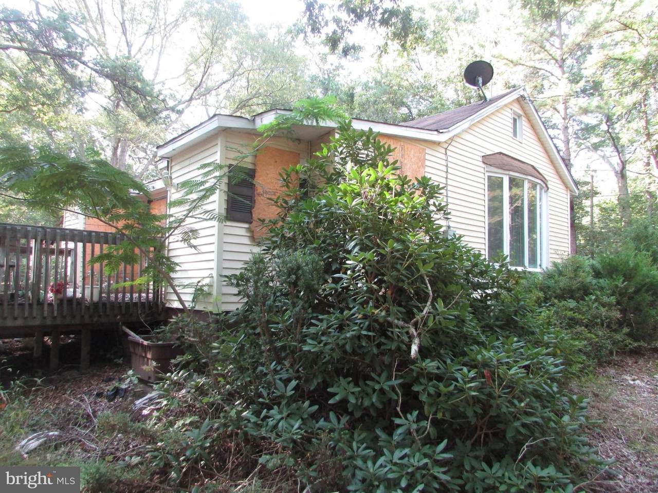 135 9TH Avenue - Photo 1