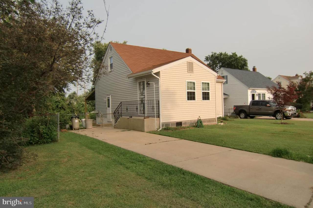 3207 Bryant Avenue - Photo 1