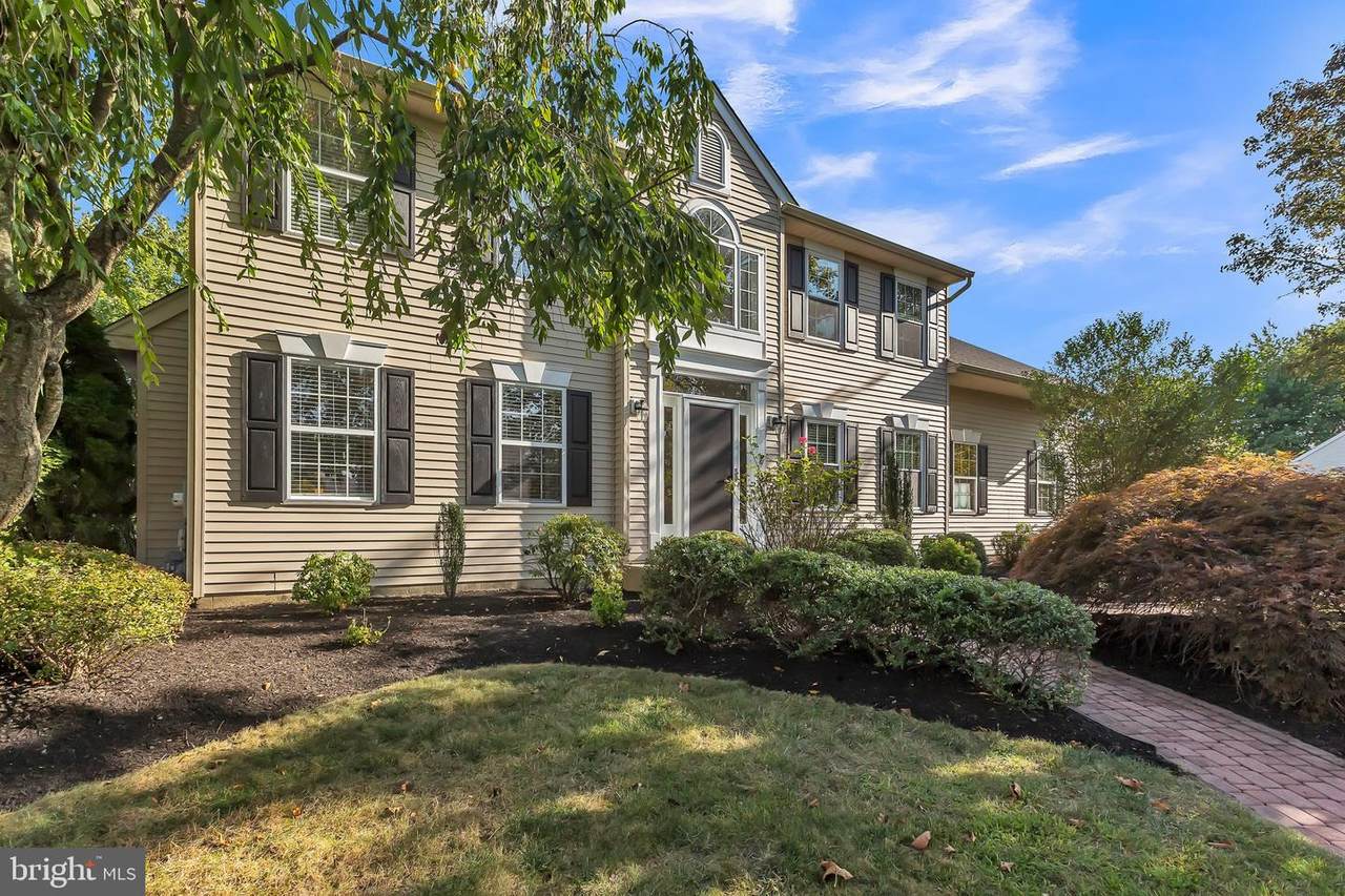 1185 Longmeadow Lane - Photo 1