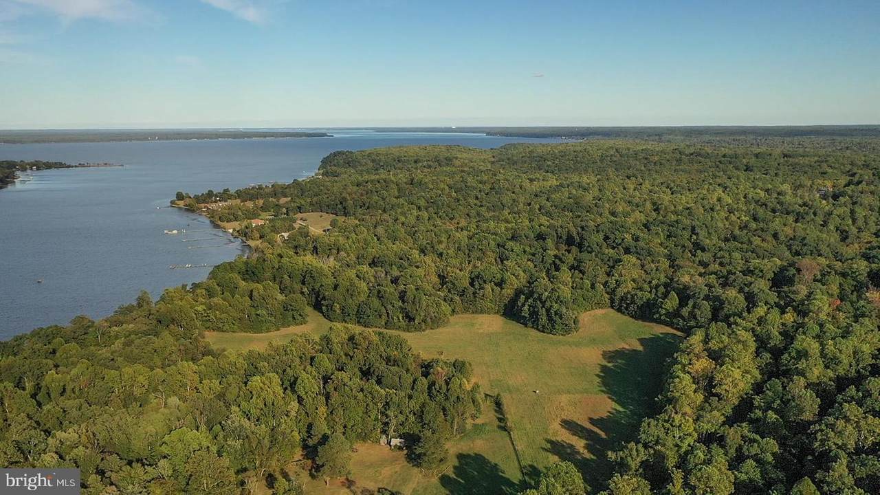 6033 Whipsawason Road - Photo 1