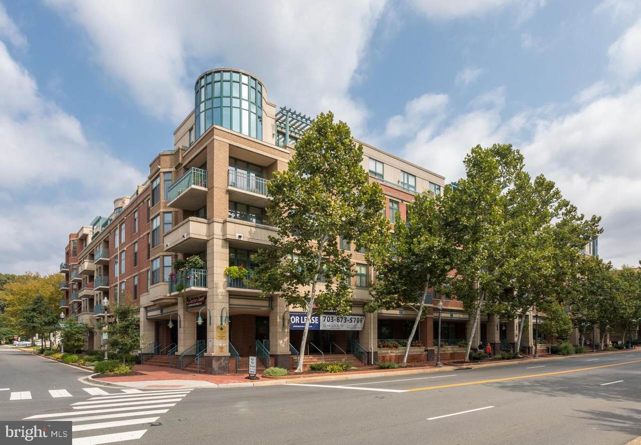 502 Broad Street - Photo 1