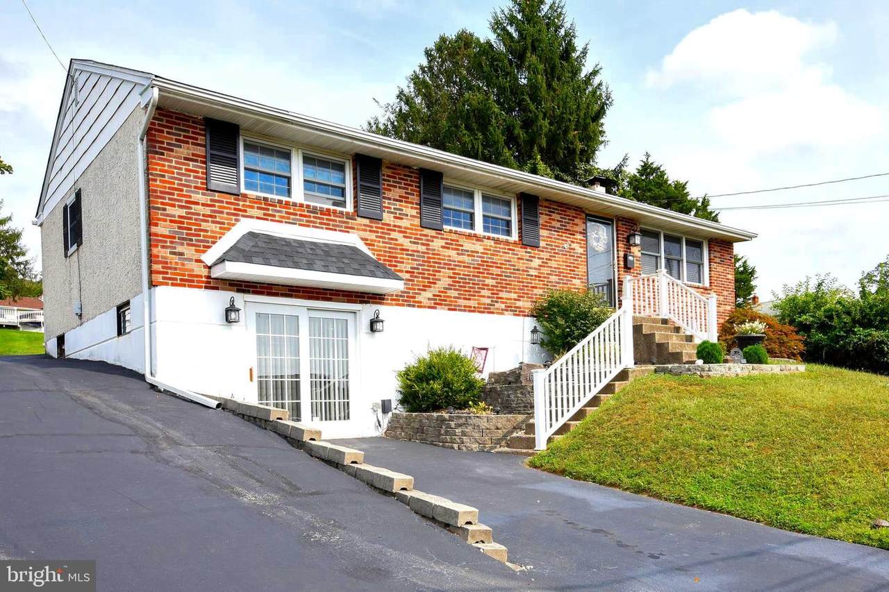 463 Volpe Road - Photo 1