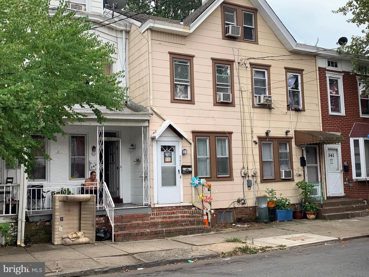 345 Morris Avenue - Photo 1