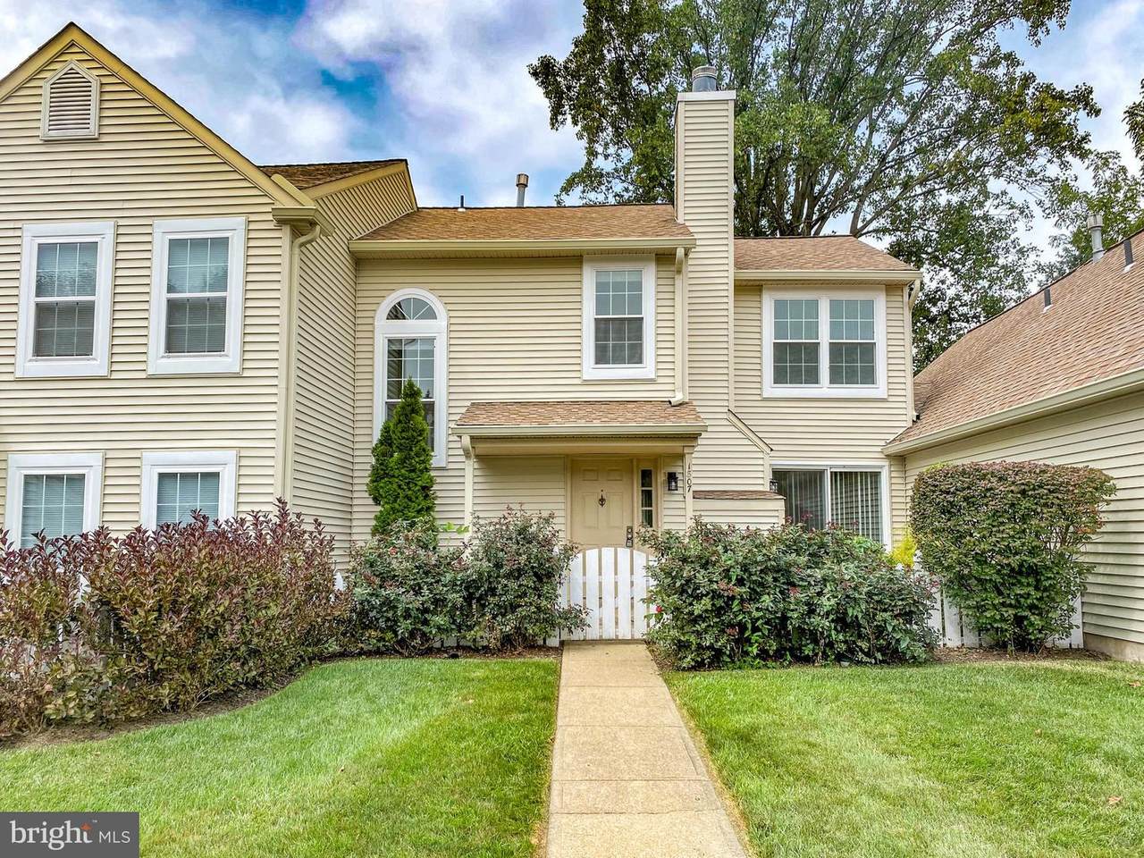 1807 Hennessy Drive - Photo 1