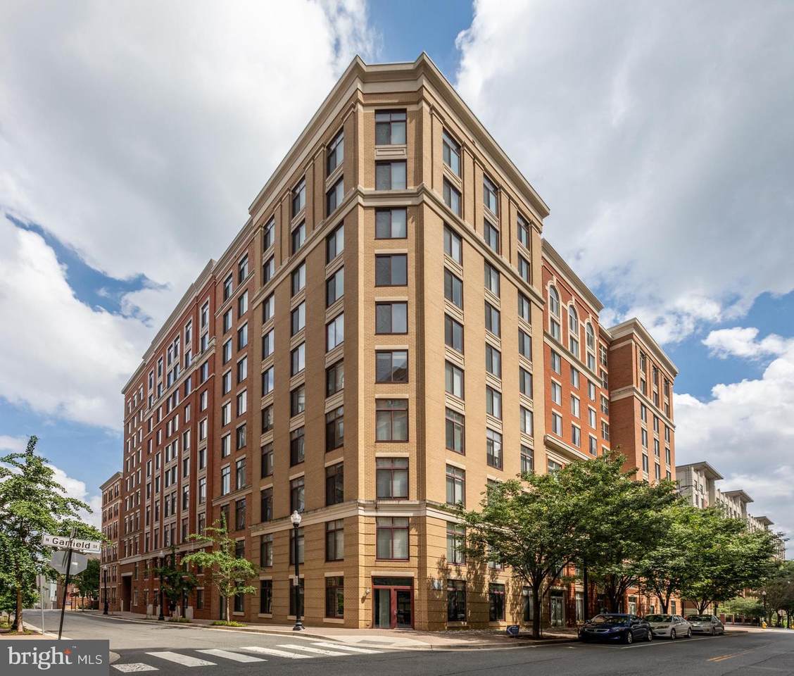 1201 Garfield Street - Photo 1