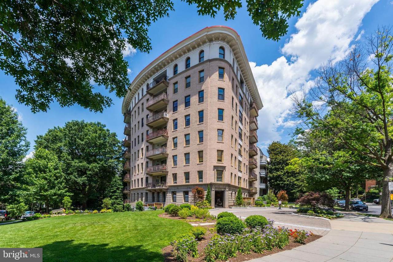 2301 Connecticut Avenue - Photo 1