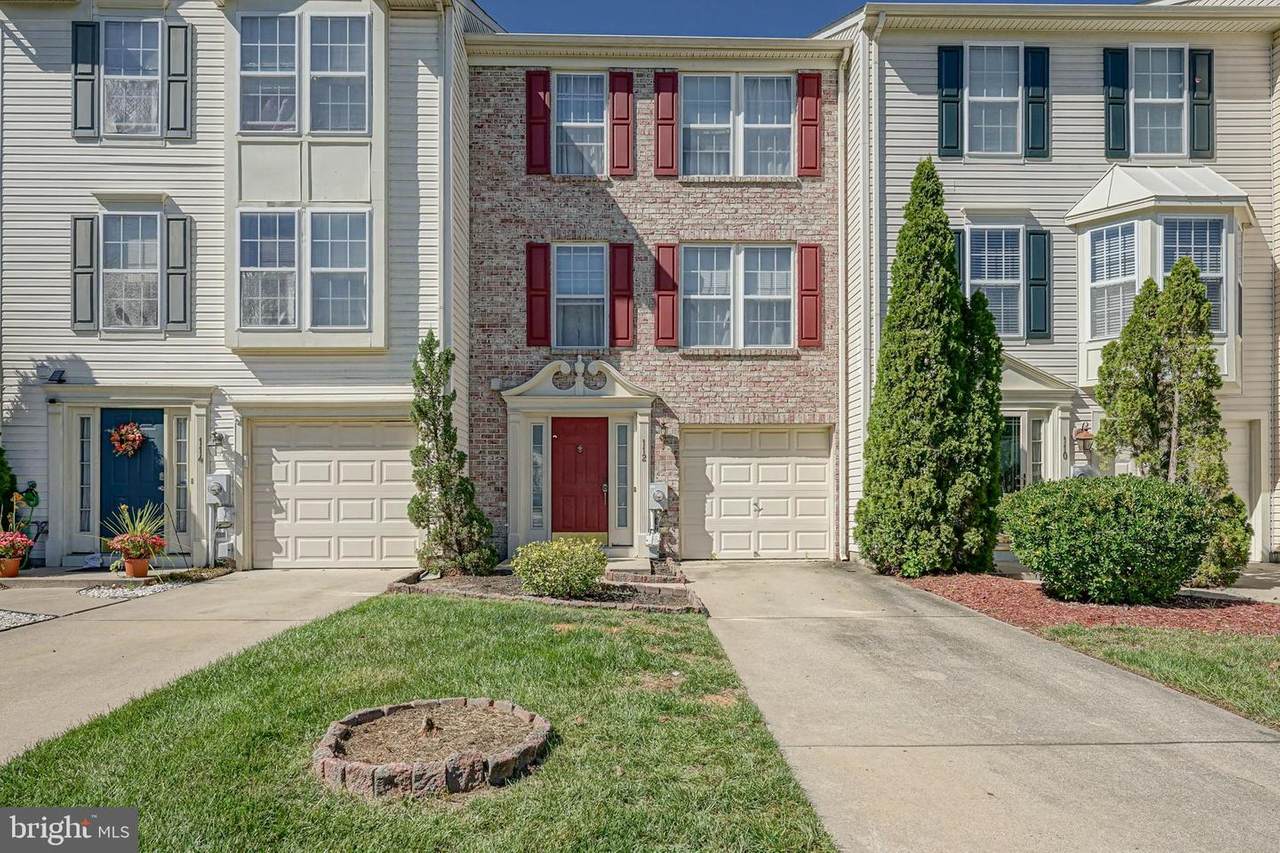 112 Cambridge Court - Photo 1