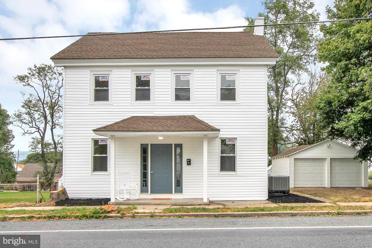 231 Godfrey St - Photo 1