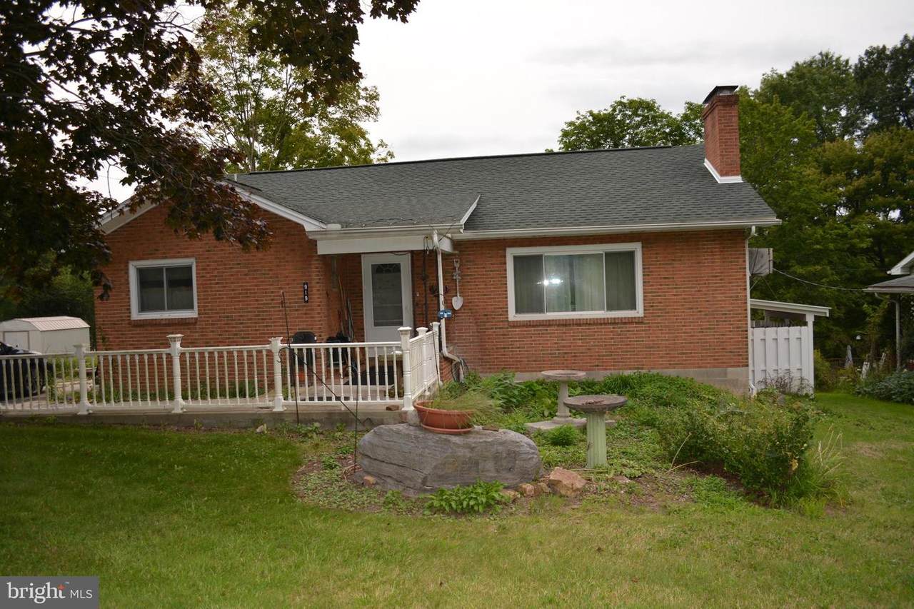 919-923 Reservoir Road - Photo 1