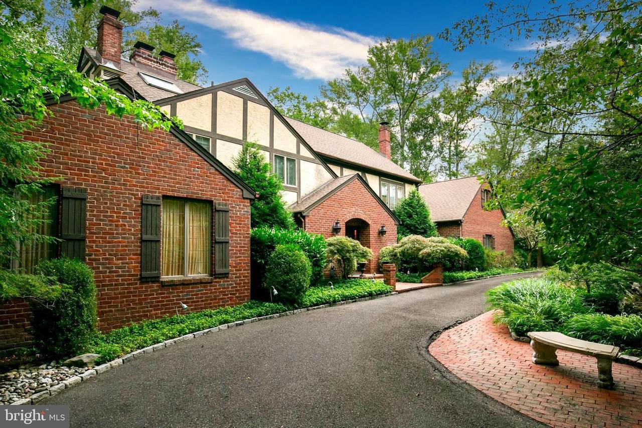 17 Manning Lane - Photo 1