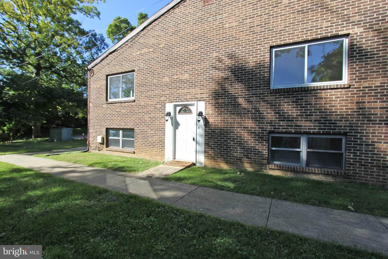380 Fairfield Road - Photo 1