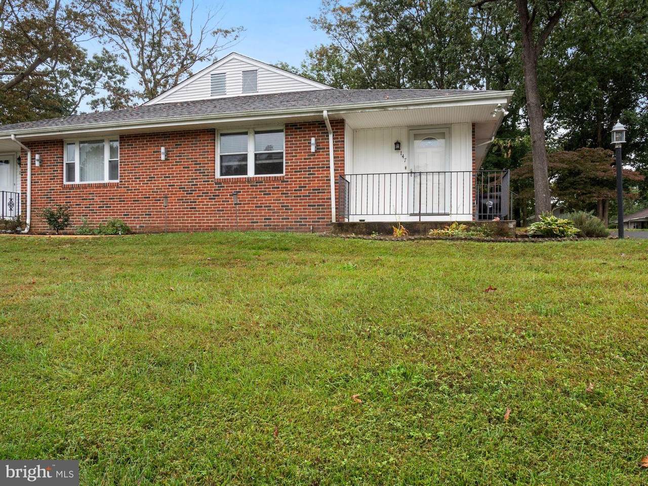 147 Elmtowne Boulevard - Photo 1