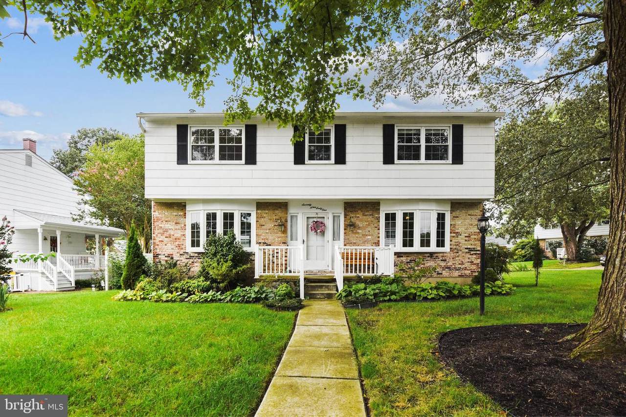 7961 Queens Road - Photo 1