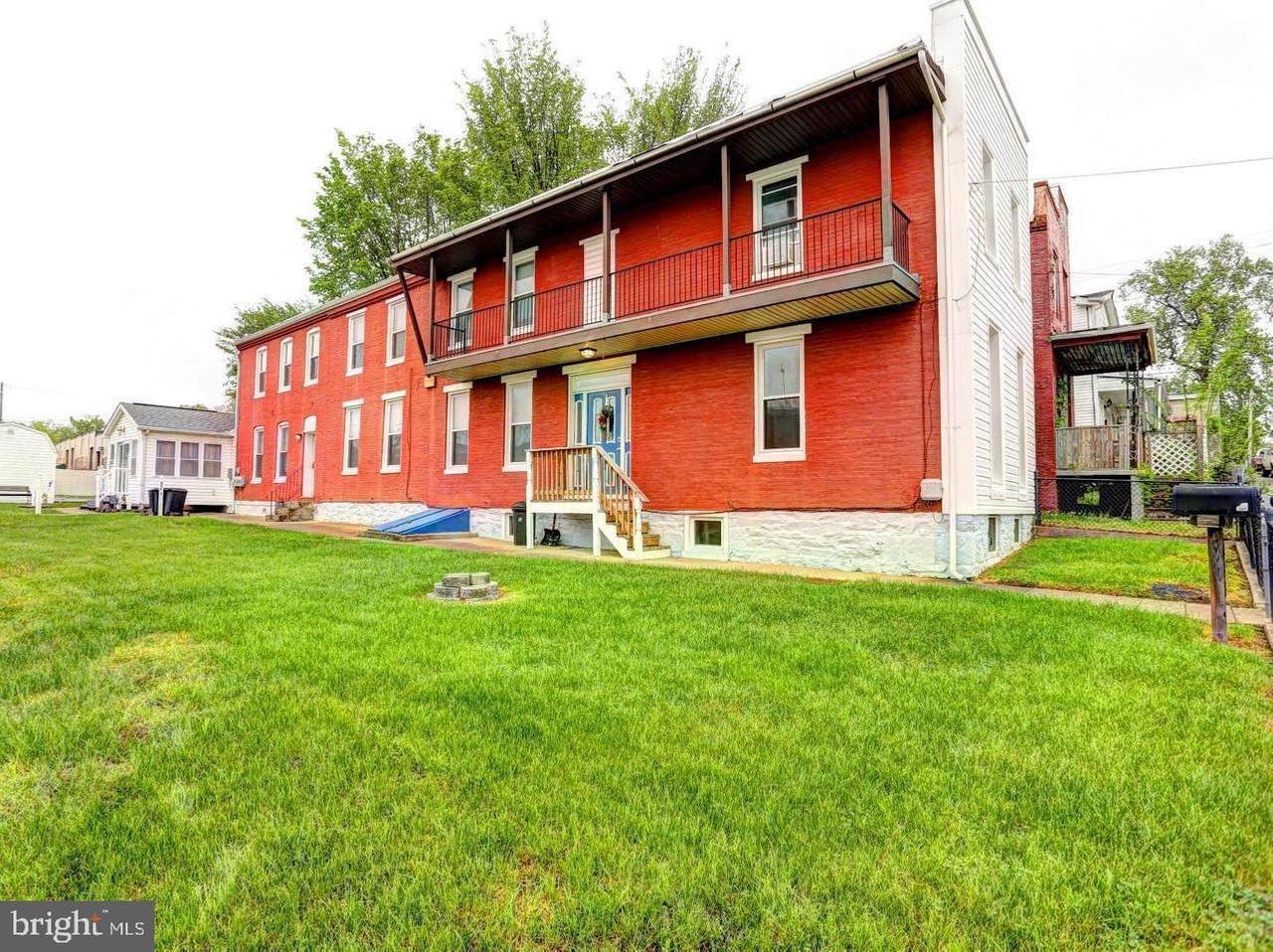 418 Fonthill Avenue - Photo 1