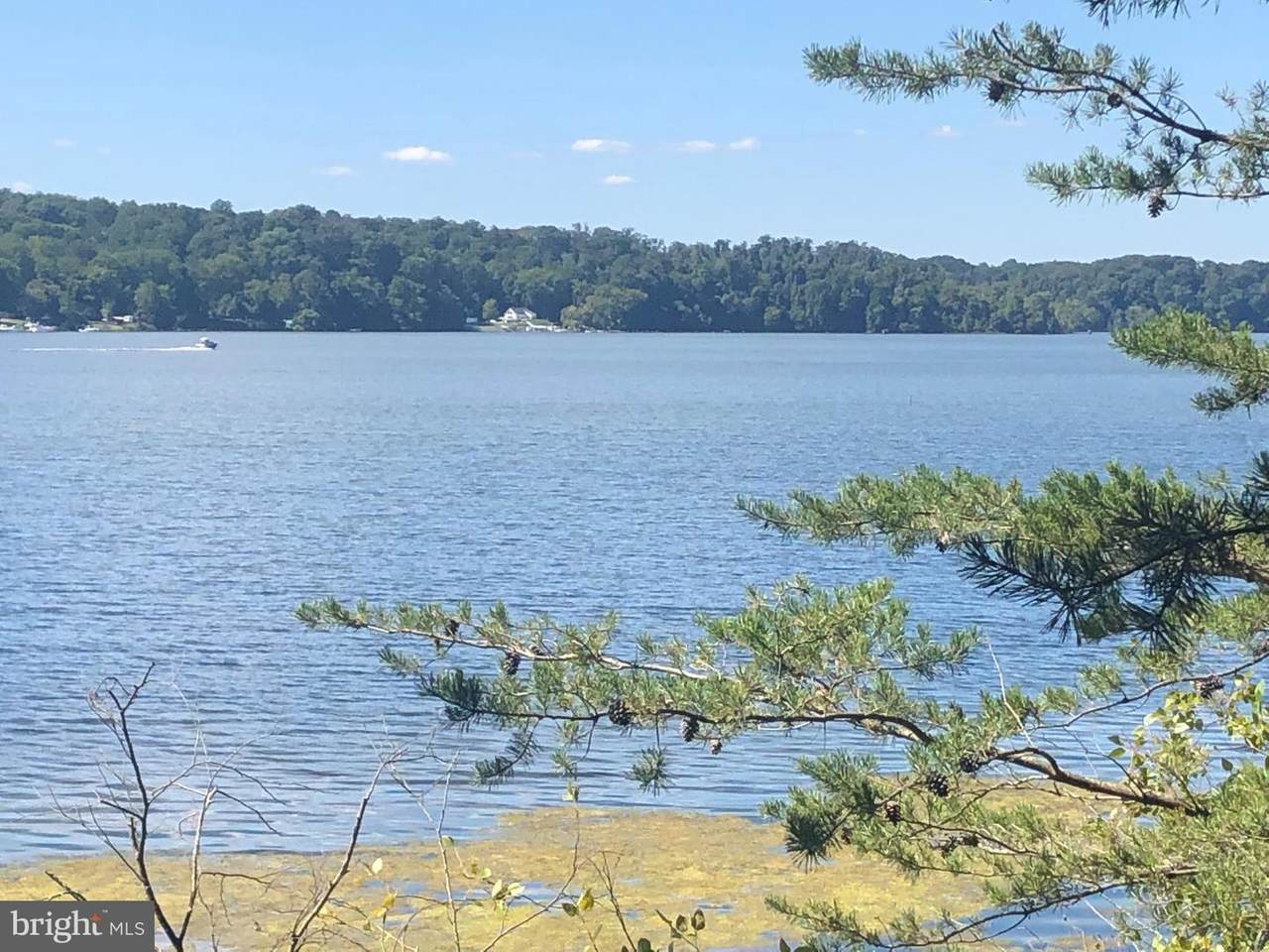 Brent Point - Photo 1