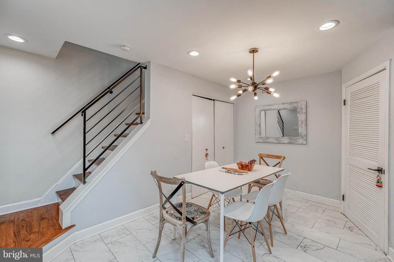 822 5TH Street - Photo 1
