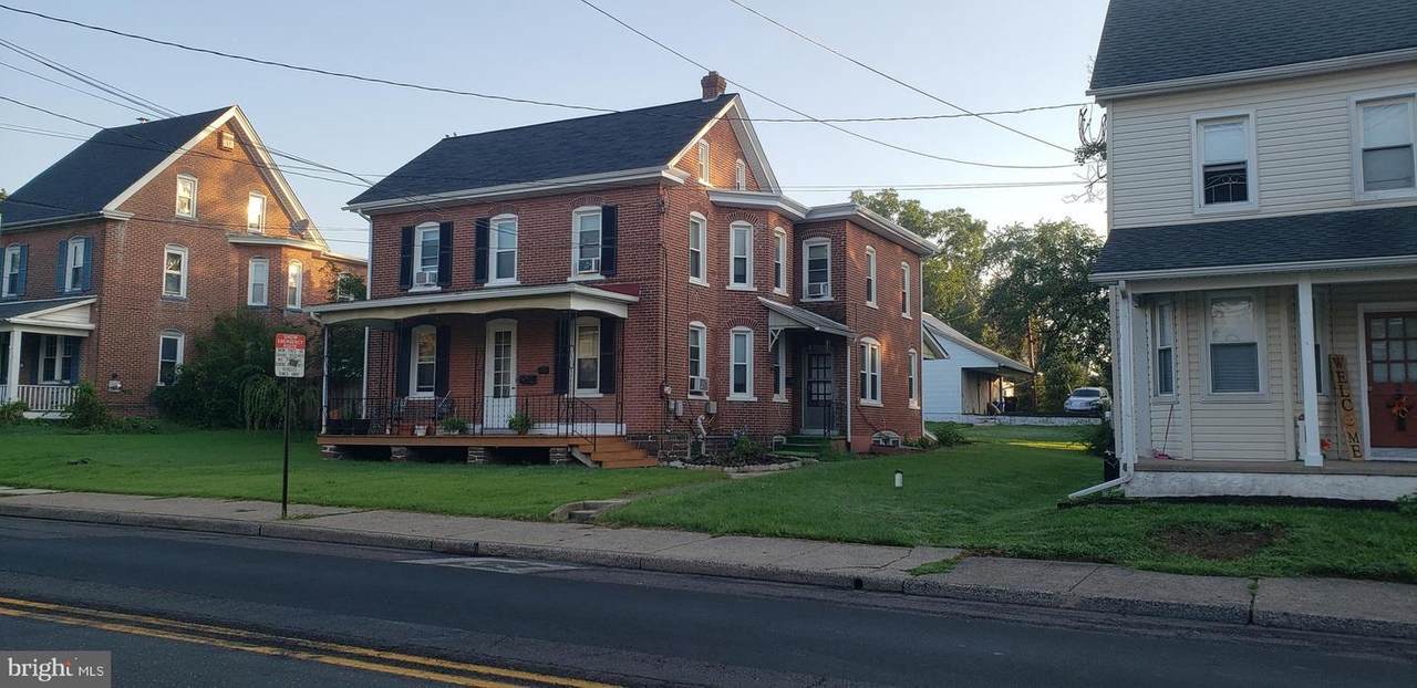 255 Main Street - Photo 1