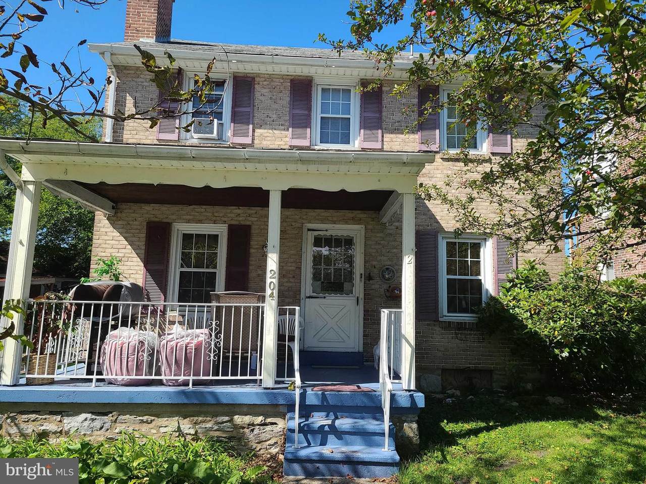 204 Hancock Boulevard - Photo 1