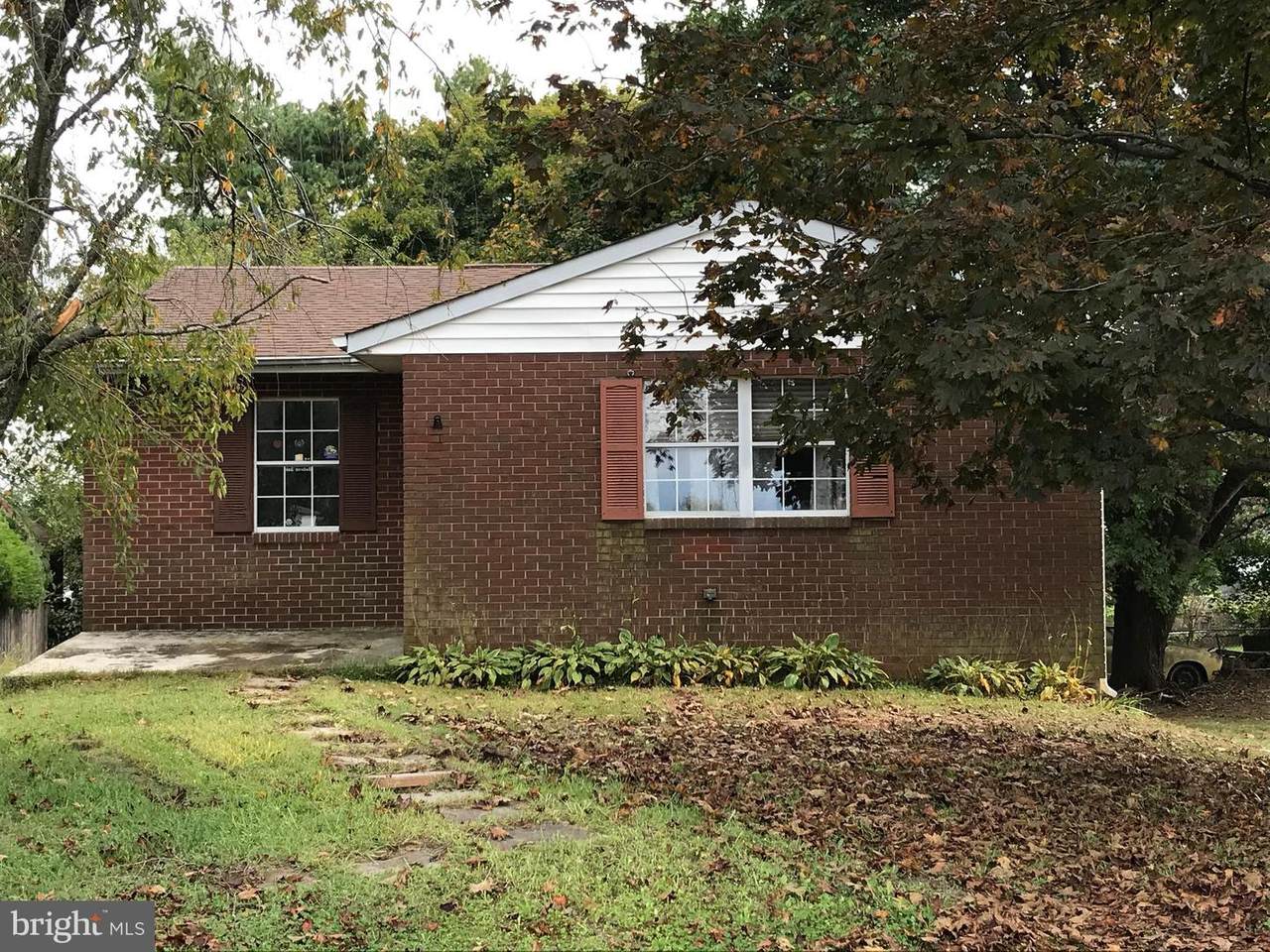 705 Main Street - Photo 1