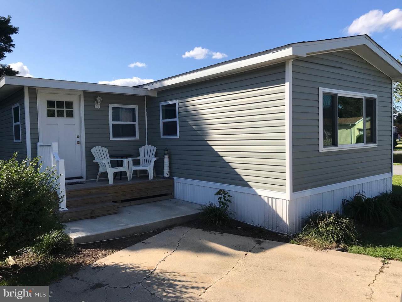 21730 E Street - Photo 1