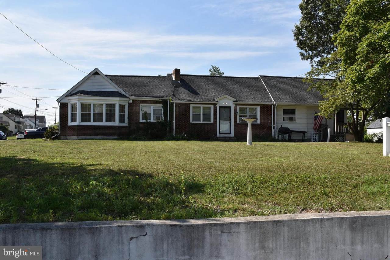 304 Evesham Road - Photo 1