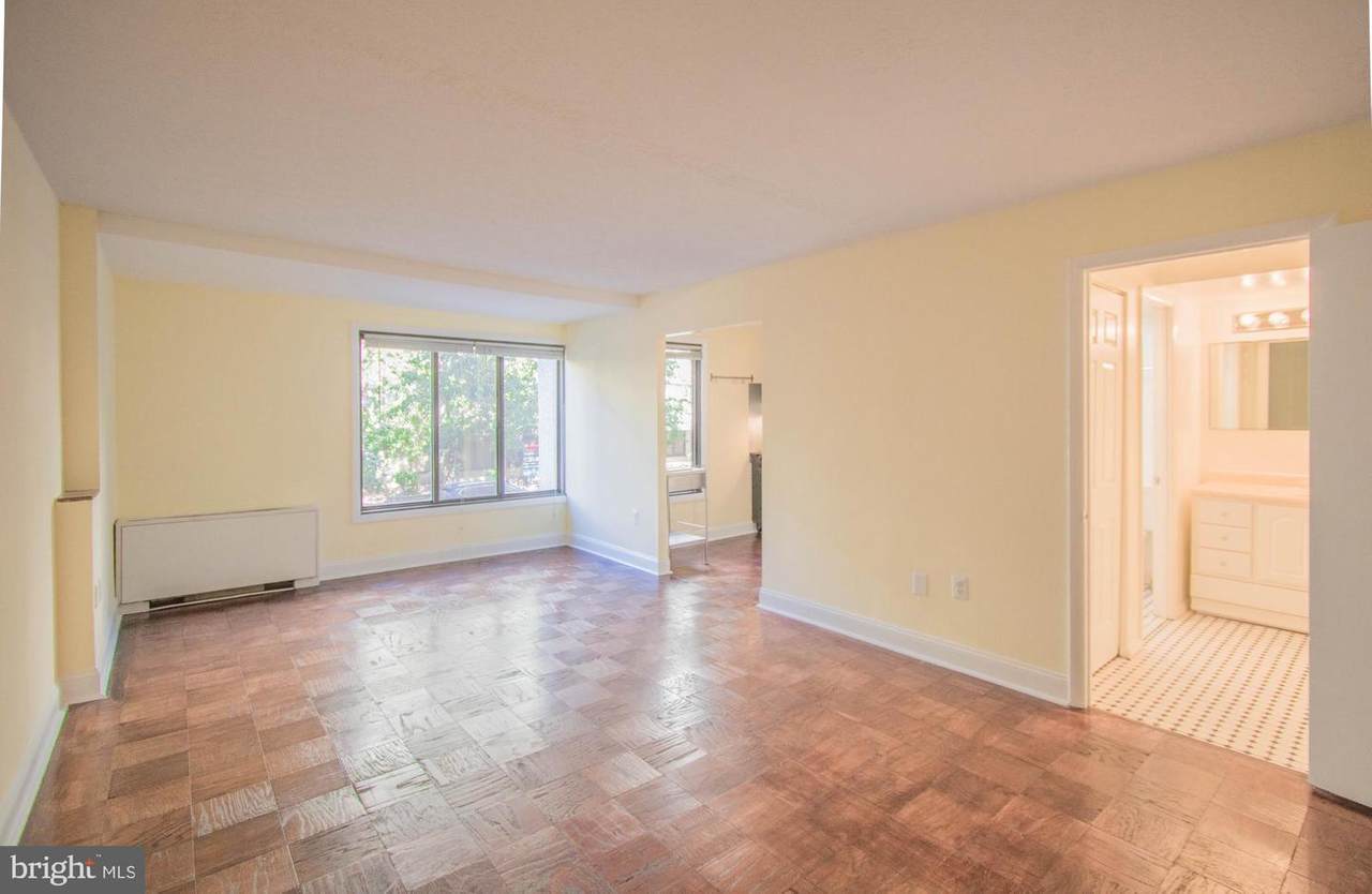 1440 N Street - Photo 1