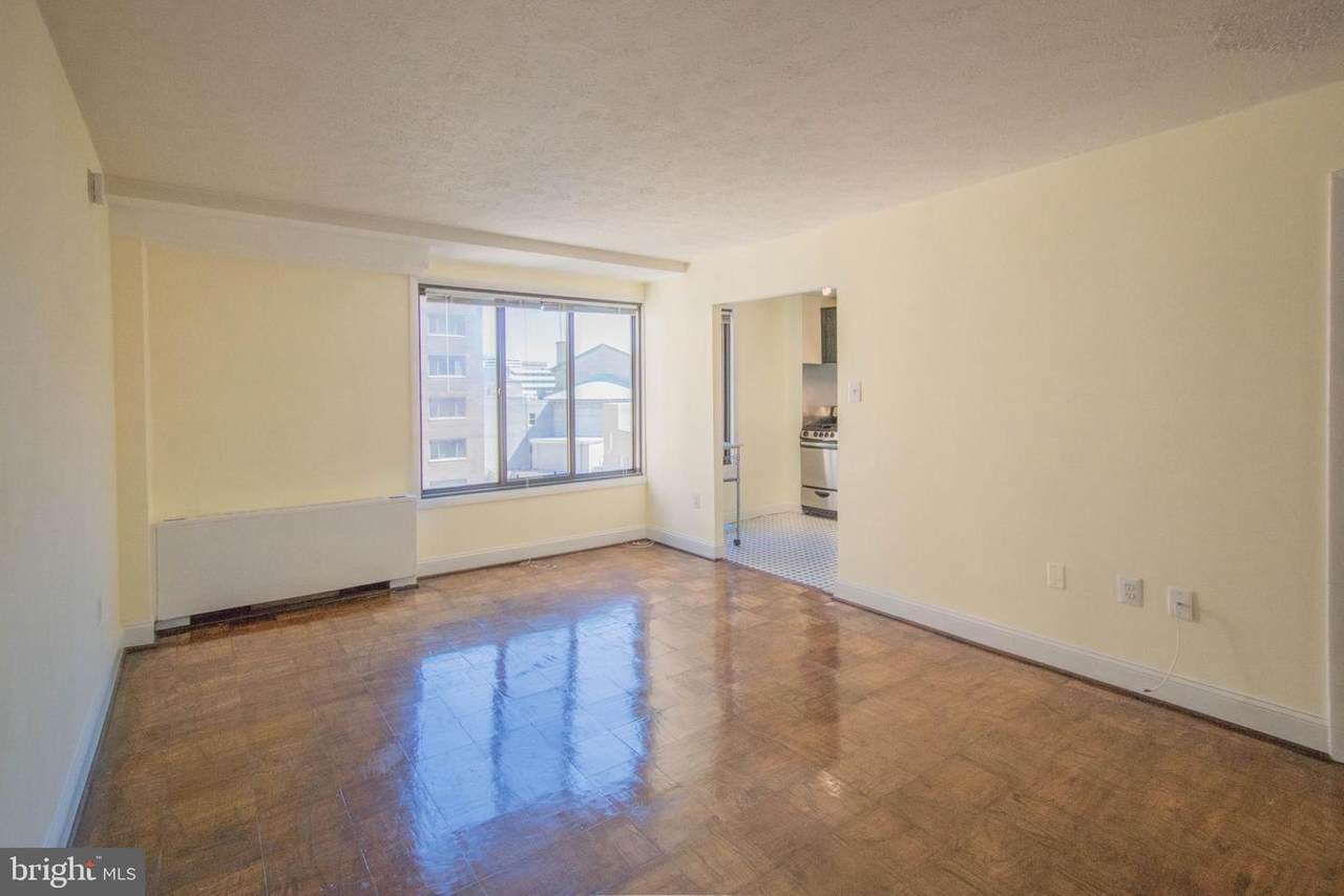 1440 N Street - Photo 1