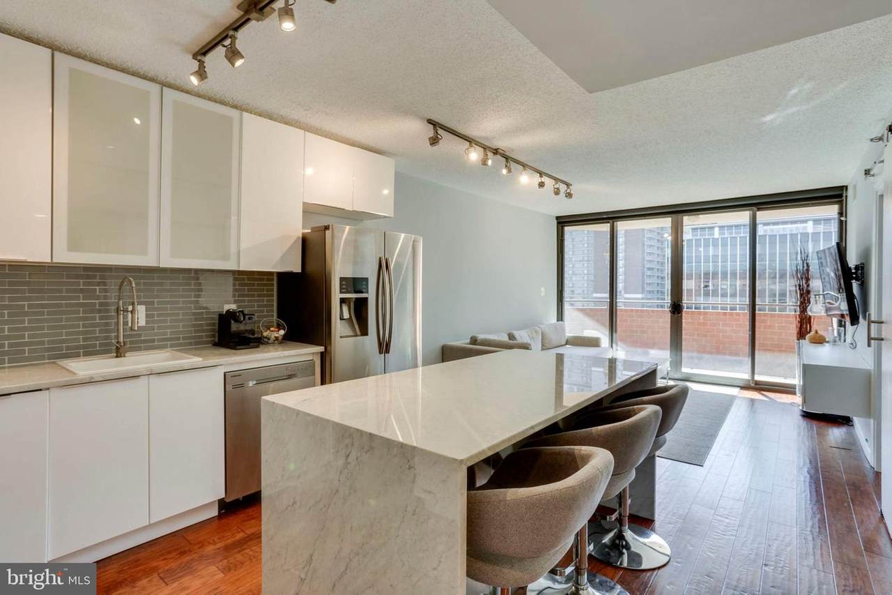 1001 Randolph Street - Photo 1