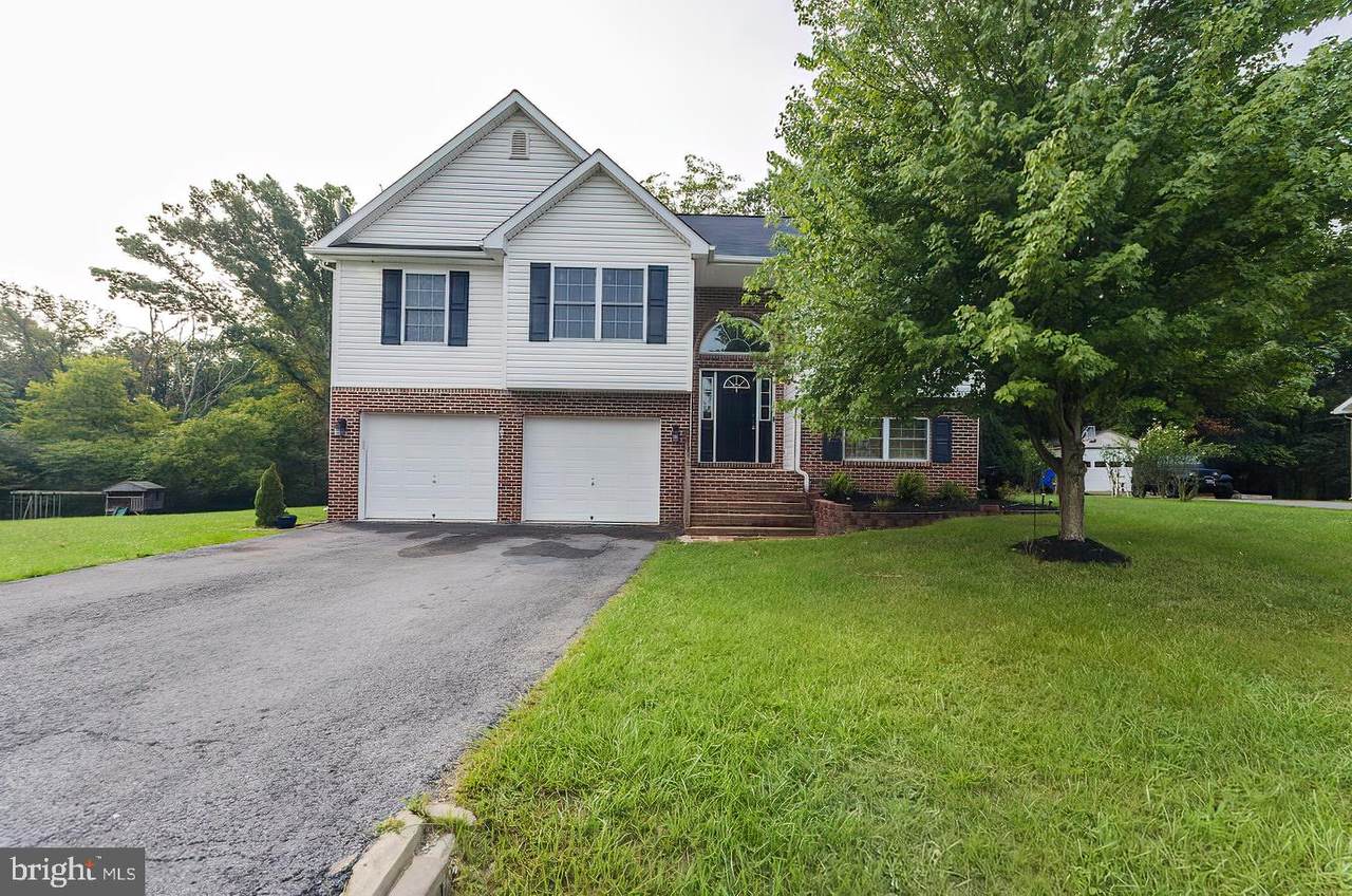 458 Constitution Boulevard - Photo 1