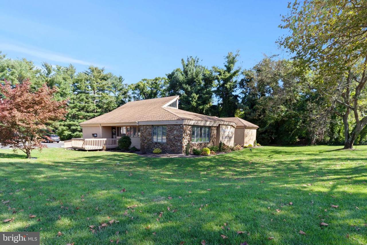 30 Chestnut Avenue - Photo 1