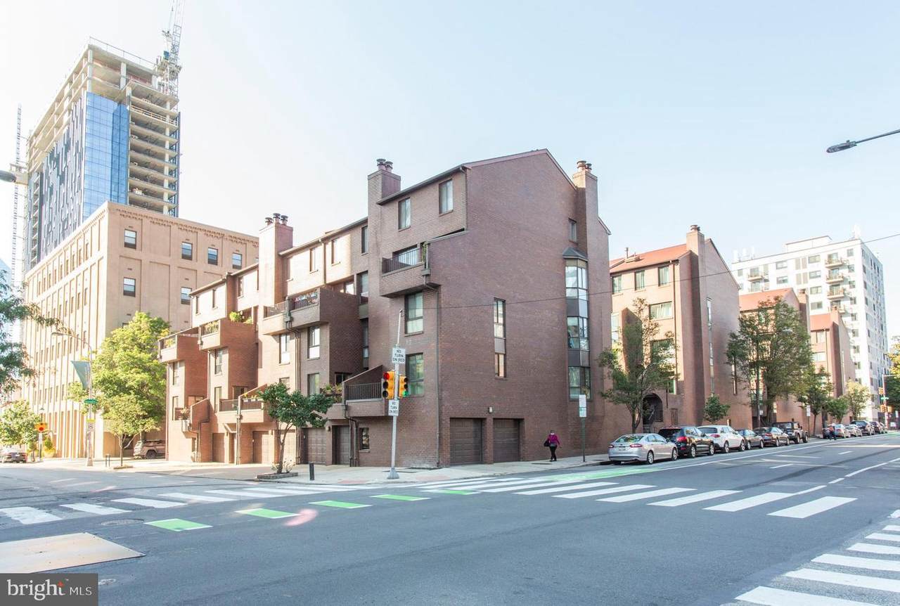 100 22ND Street - Photo 1