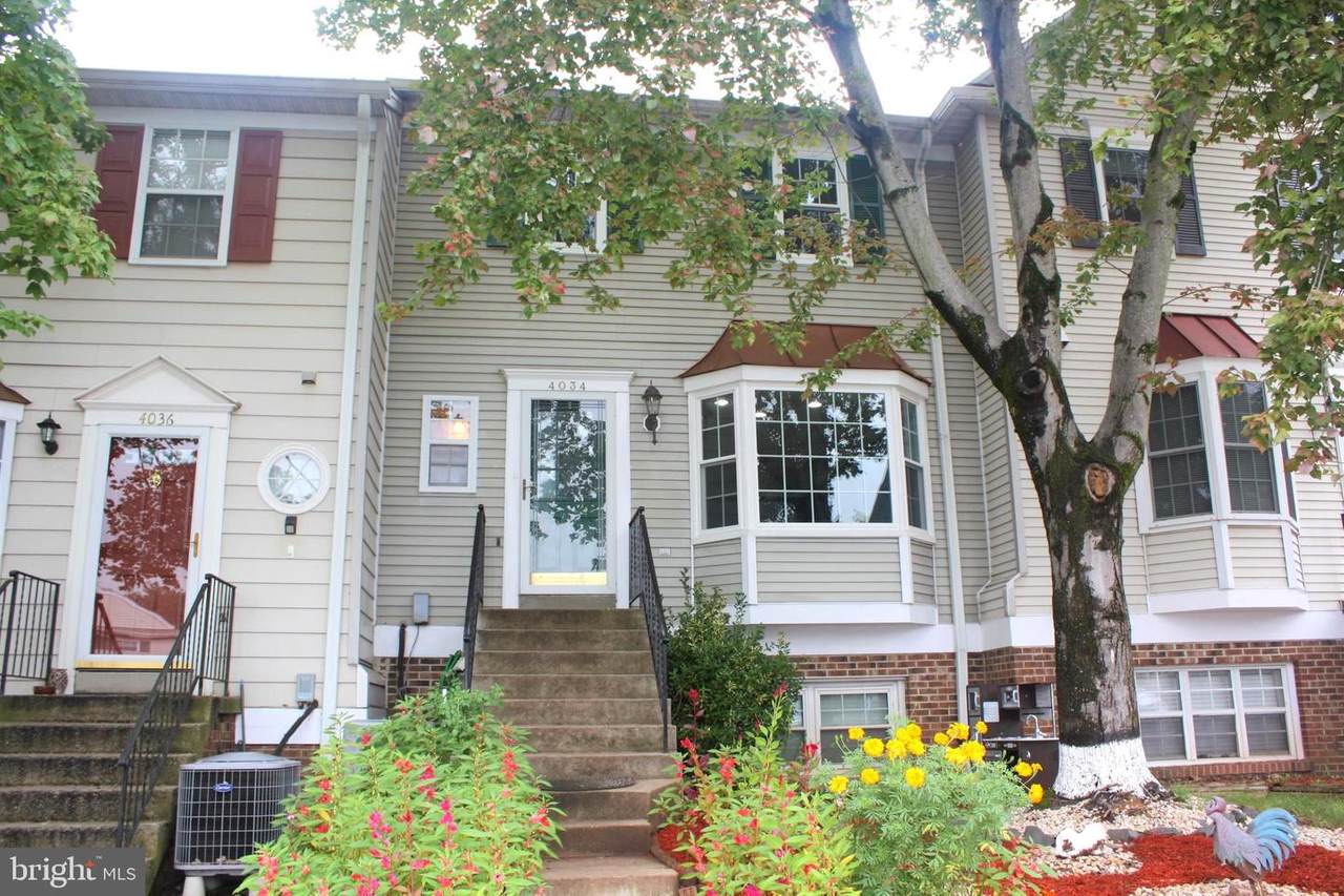 4034 Summer Hollow Court - Photo 1