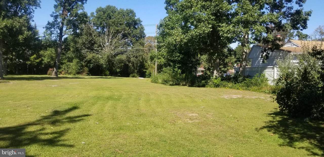 601 Oak Road - Photo 1