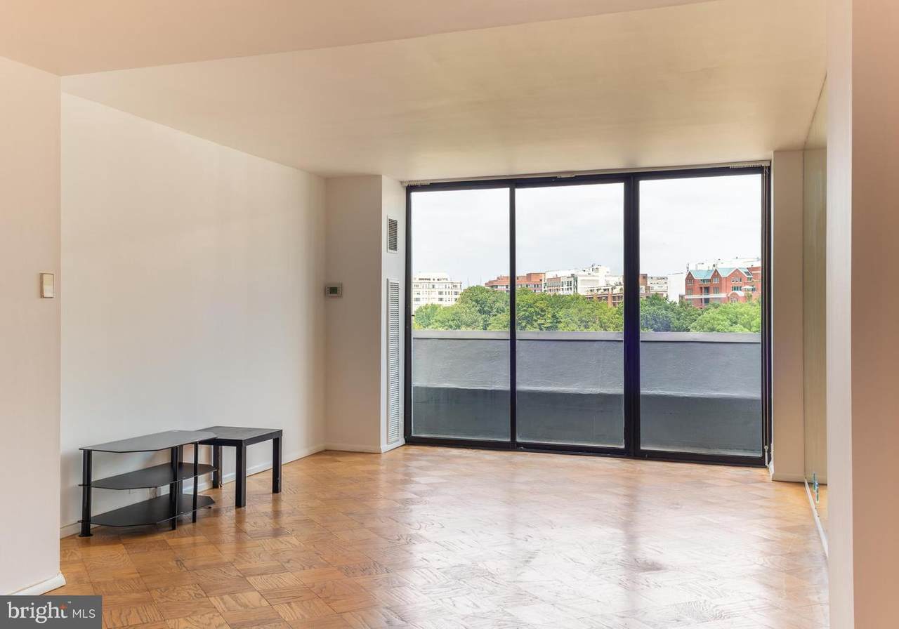 2700 Virginia Avenue - Photo 1