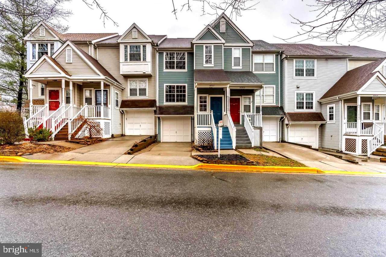 18907 Snow Fields Circle - Photo 1