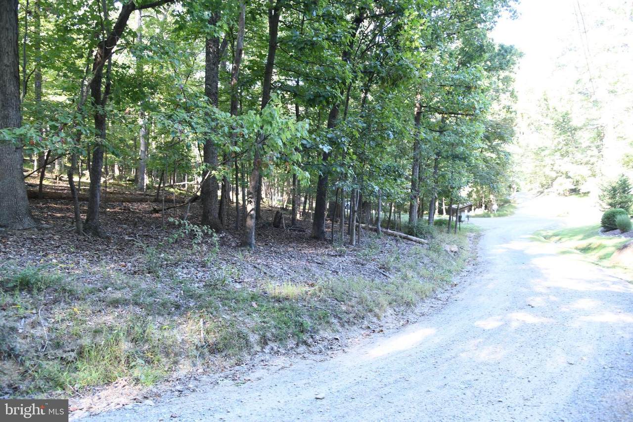 Laurel Lane - Photo 1