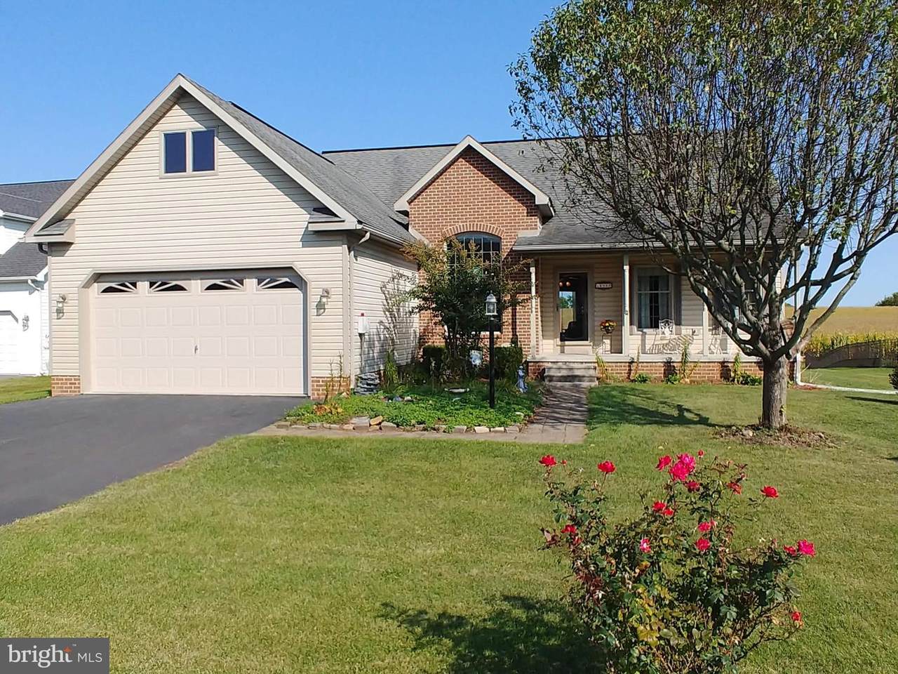 4940 Carmack Court - Photo 1