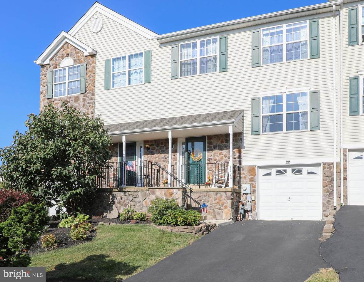 3728 Swetland Drive - Photo 1