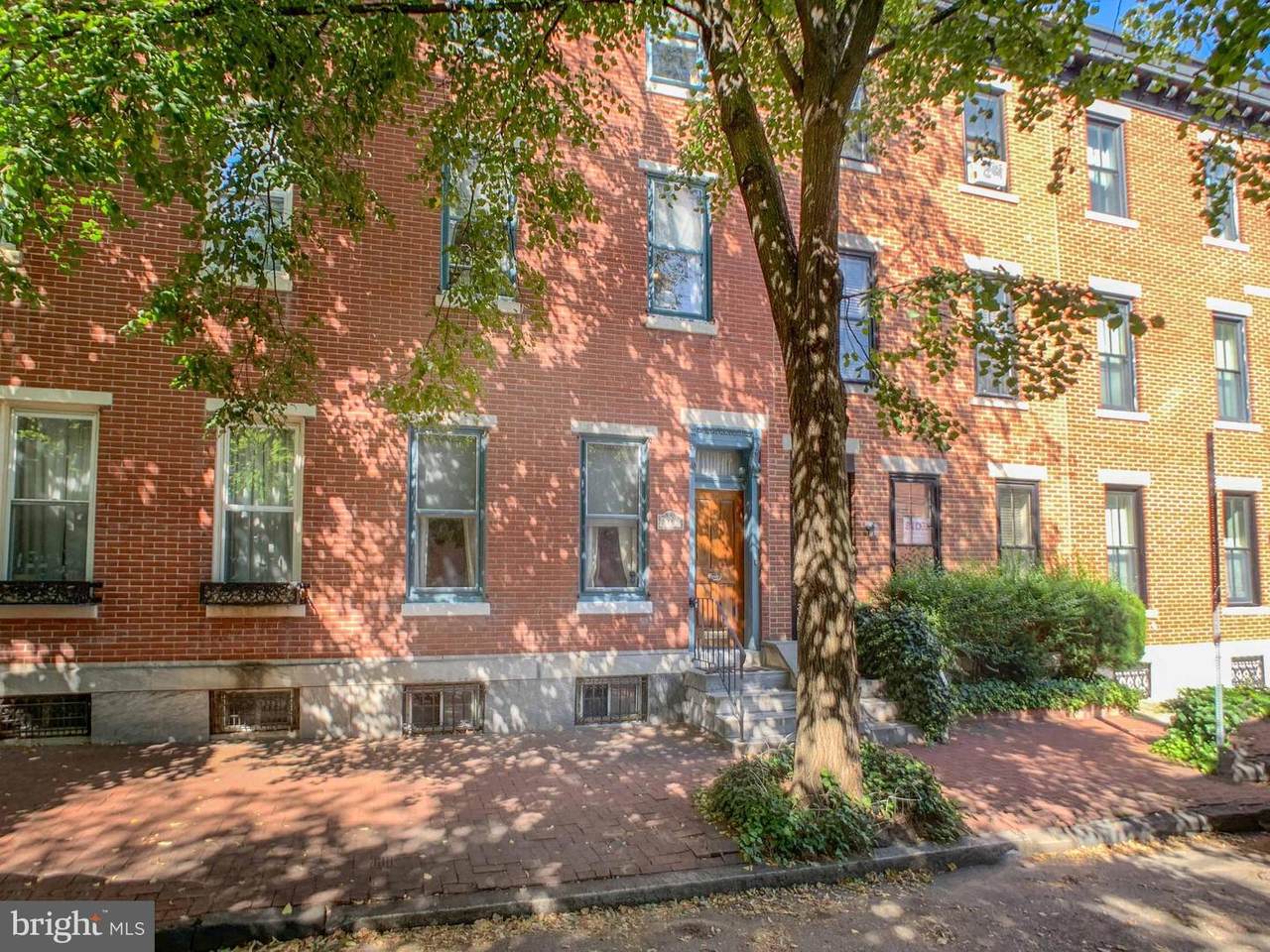 2105 Mount Vernon Street - Photo 1