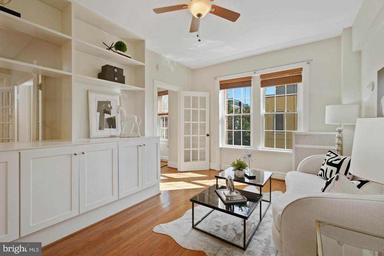 1925 16TH Street - Photo 1