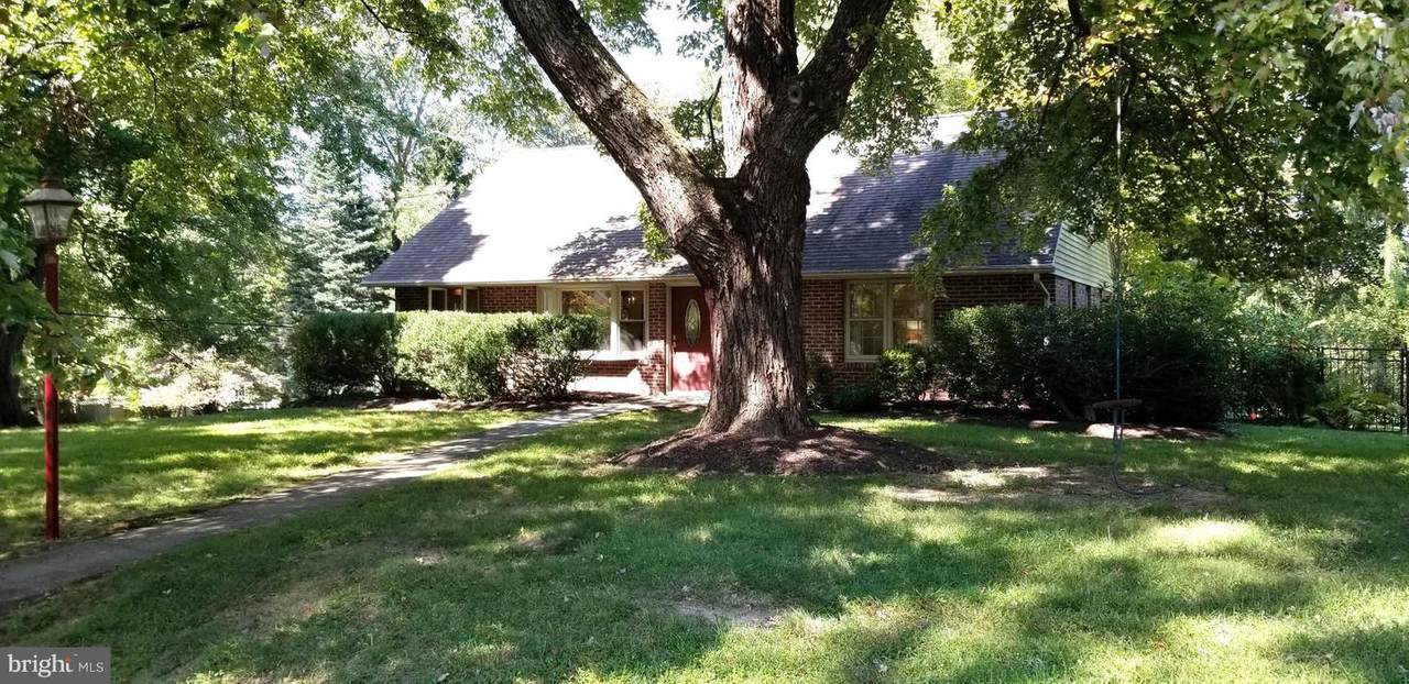 12 Perry Drive - Photo 1