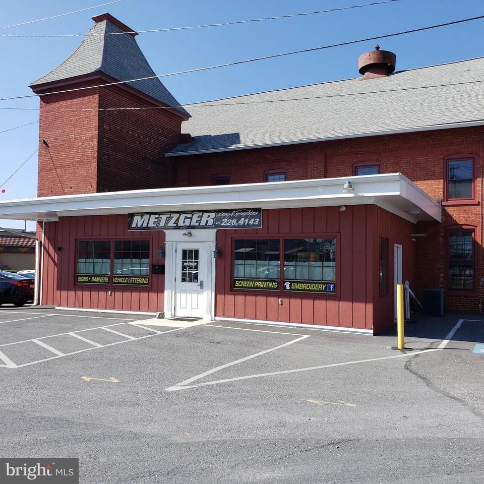 419 High Street - Photo 1
