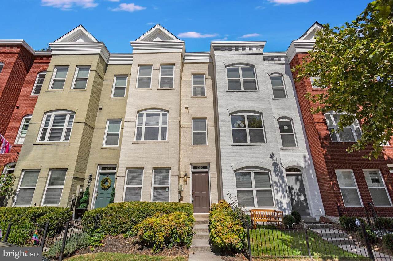 1219 V Street - Photo 1